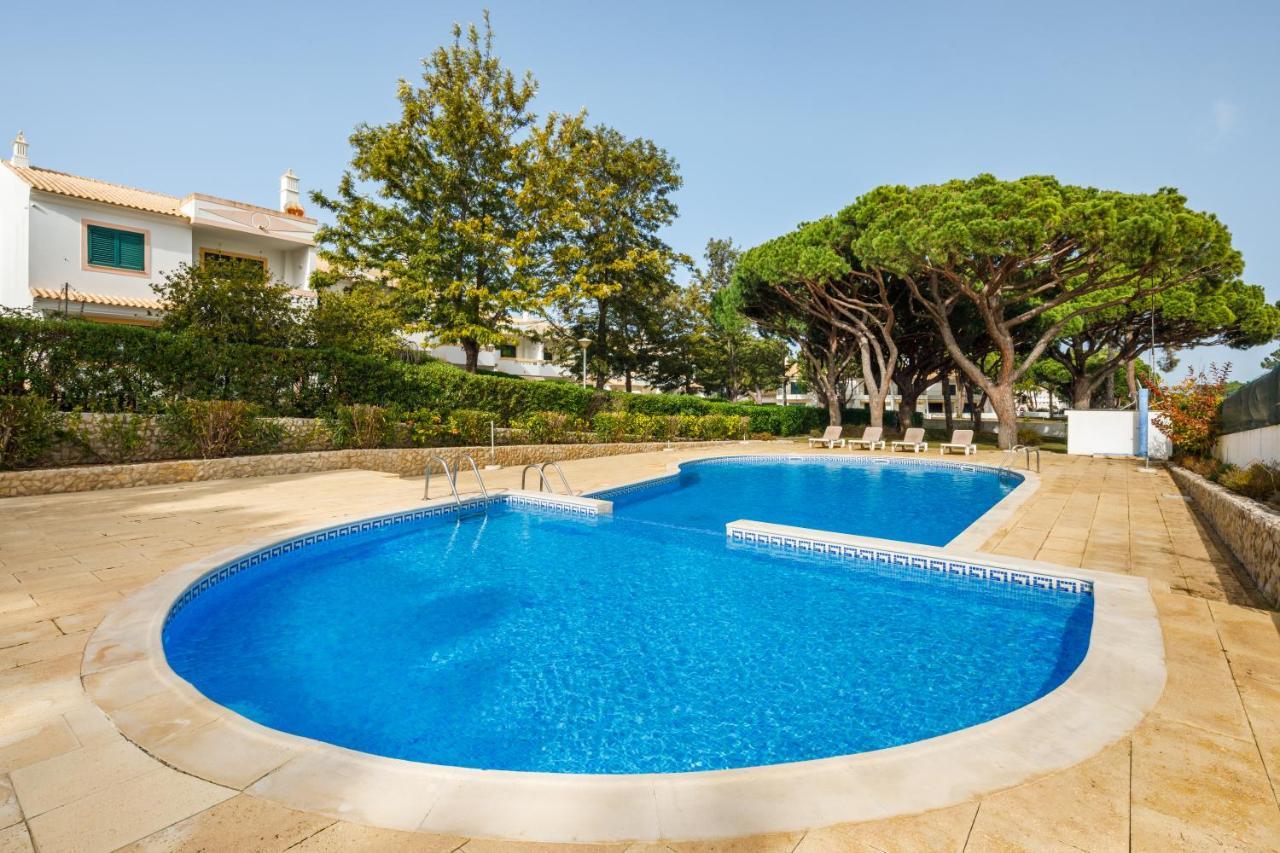 Falesia Beach Villa By The Portuguese Butler Оллюш-де-Аґуа Екстер'єр фото