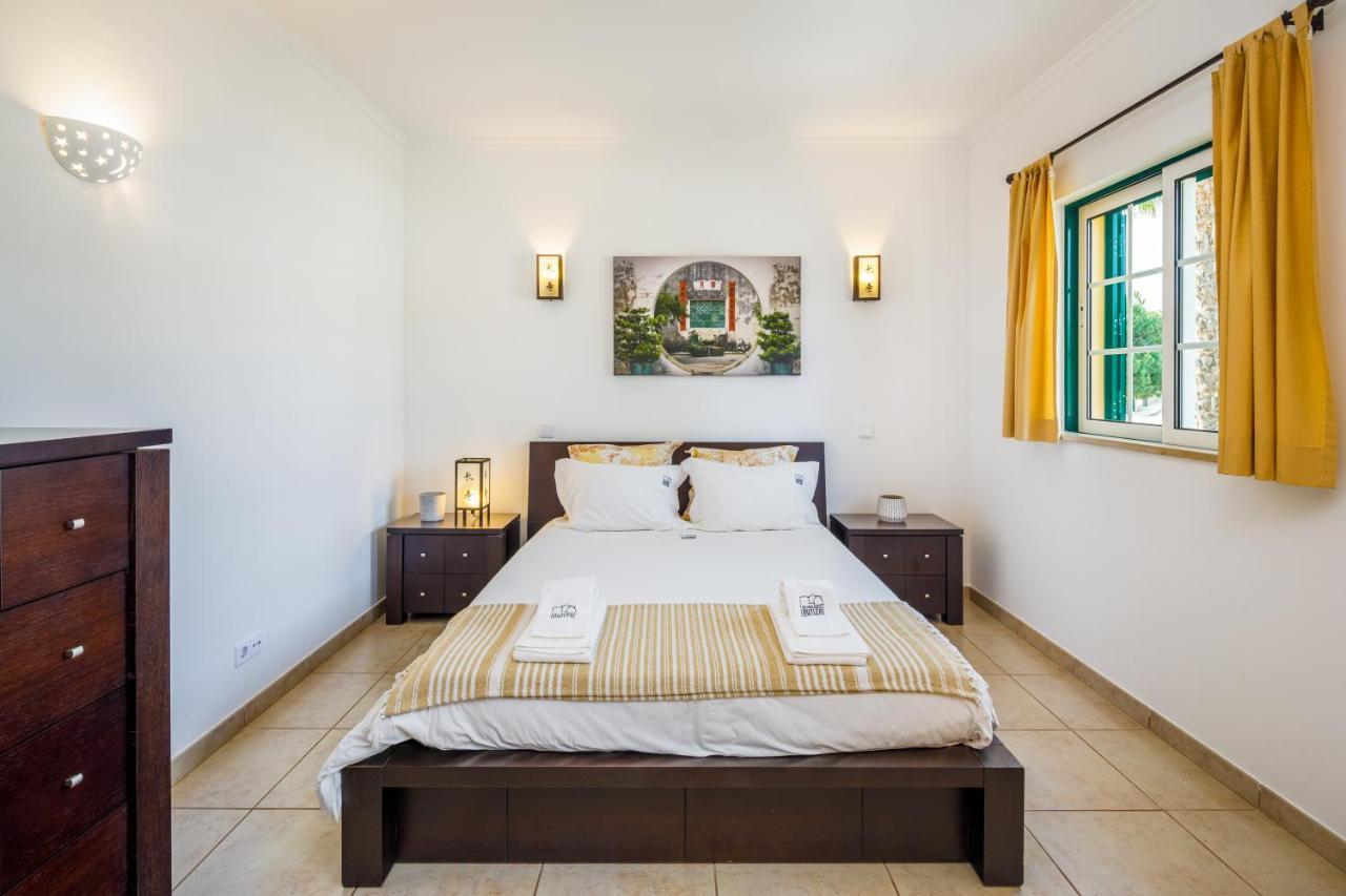 Falesia Beach Villa By The Portuguese Butler Оллюш-де-Аґуа Екстер'єр фото