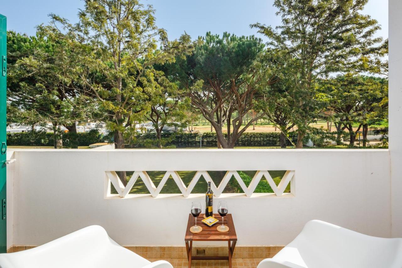 Falesia Beach Villa By The Portuguese Butler Оллюш-де-Аґуа Екстер'єр фото