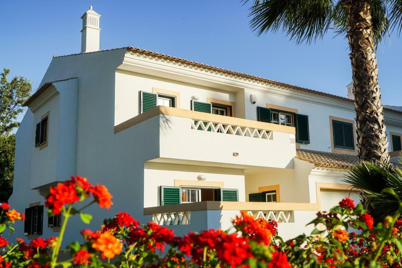 Falesia Beach Villa By The Portuguese Butler Оллюш-де-Аґуа Екстер'єр фото