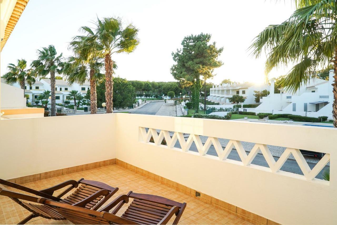 Falesia Beach Villa By The Portuguese Butler Оллюш-де-Аґуа Екстер'єр фото